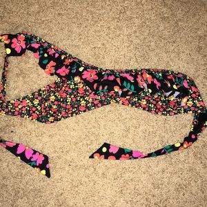 One shoulder floral ruffle bikini top